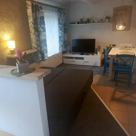 Stara Stajnia Moszyce - W Dolinie Baryczy